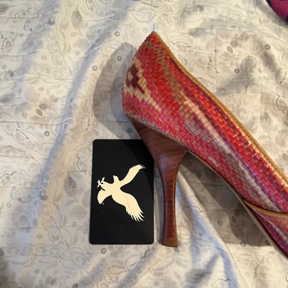 BCBGirls Y2k Heels - Picture 5 of 5